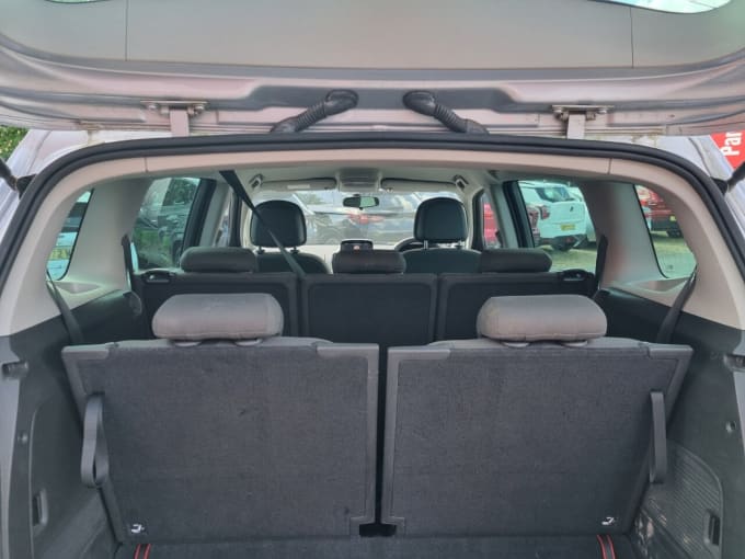 2025 Vauxhall Zafira Tourer