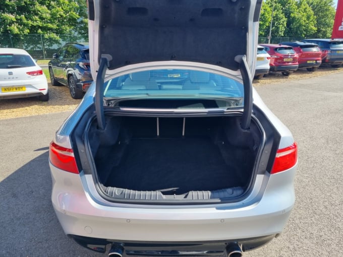 2025 Jaguar Xf