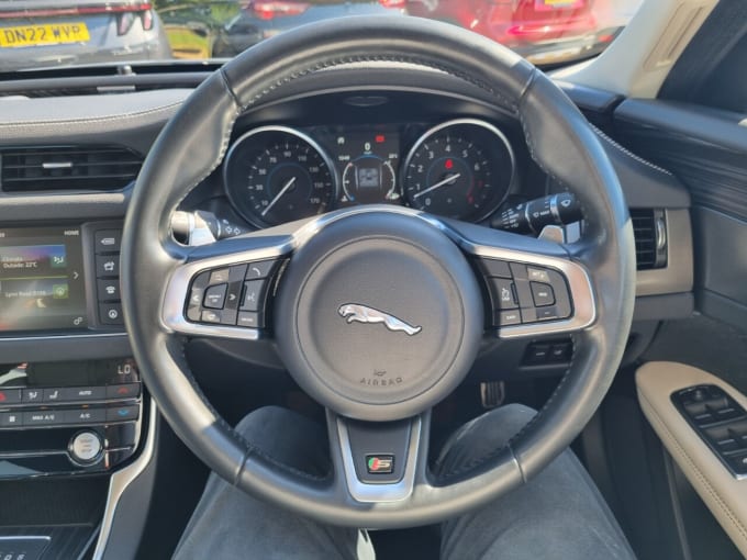 2025 Jaguar Xf