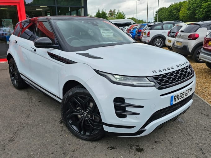 2025 Land Rover Range Rover Evoque