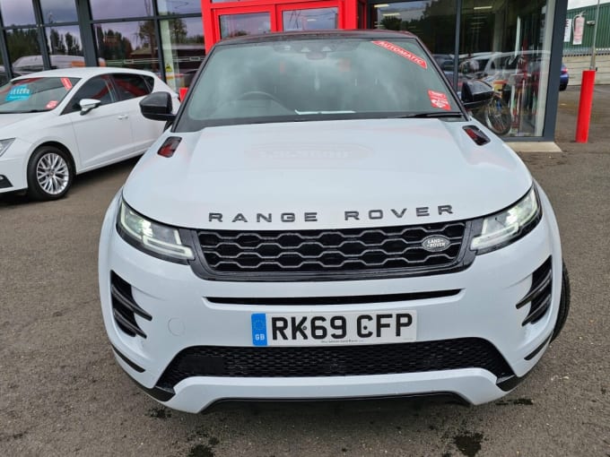 2025 Land Rover Range Rover Evoque