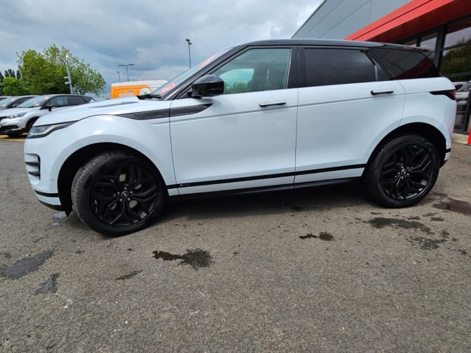 2025 Land Rover Range Rover Evoque