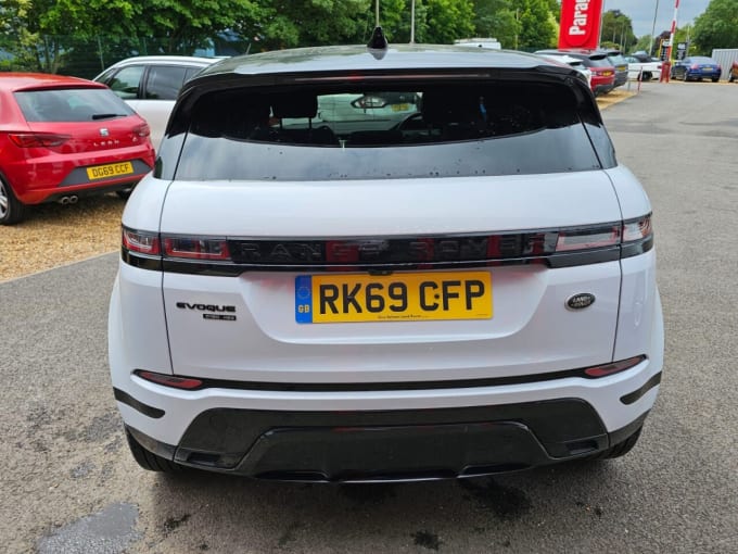 2025 Land Rover Range Rover Evoque