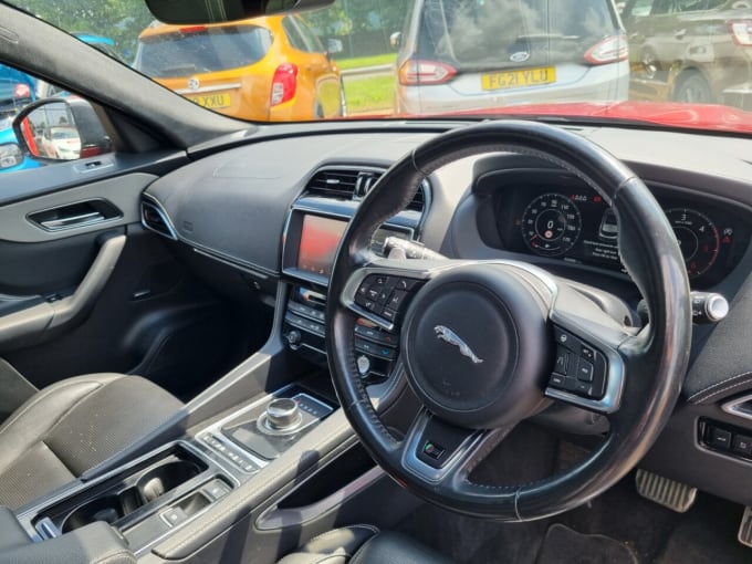 2025 Jaguar F-pace