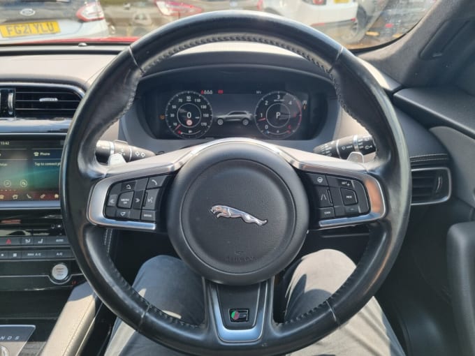 2025 Jaguar F-pace