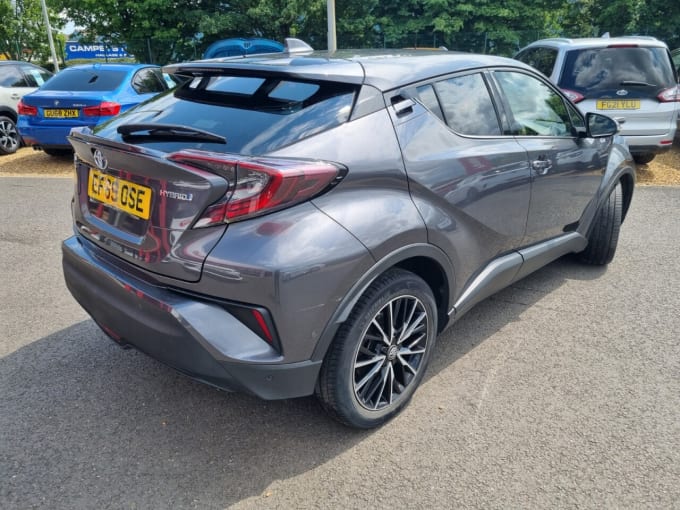 2025 Toyota C-hr
