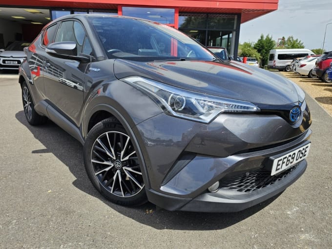 2025 Toyota C-hr