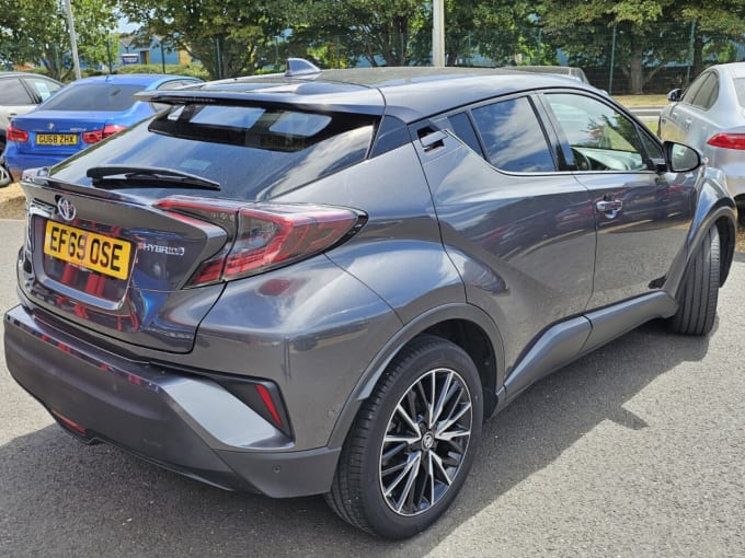 2025 Toyota C-hr