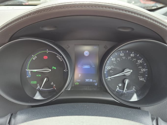 2025 Toyota C-hr