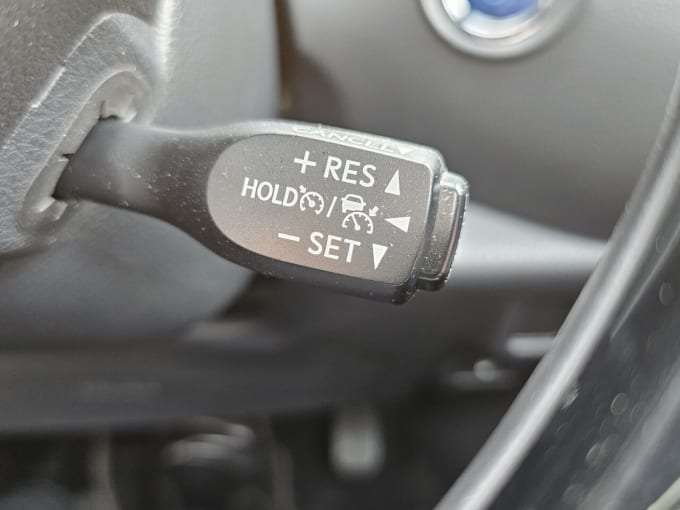2025 Toyota C-hr