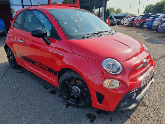 2025 Abarth 595