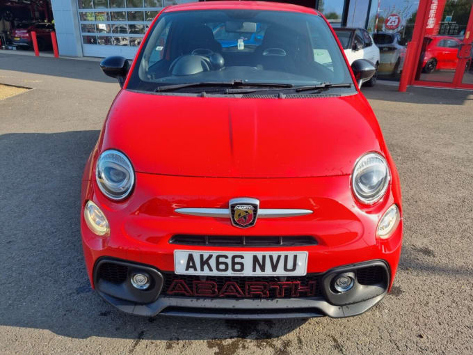 2025 Abarth 595
