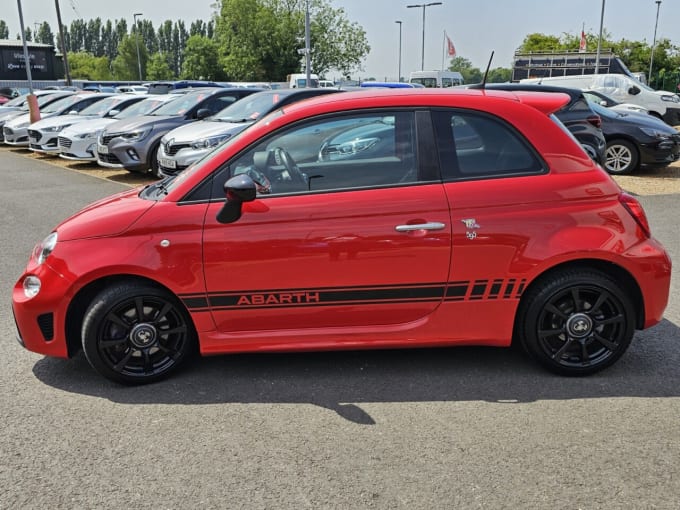 2025 Abarth 595