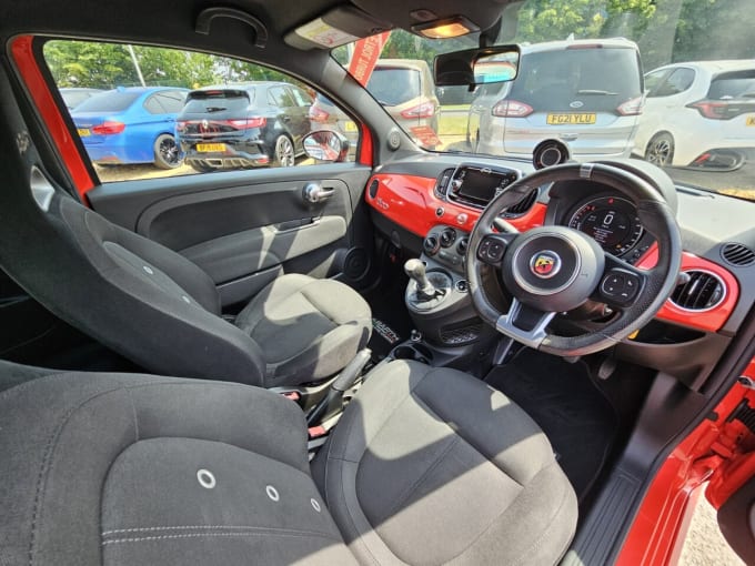 2025 Abarth 595