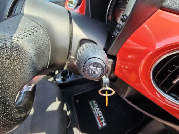 2025 Abarth 595