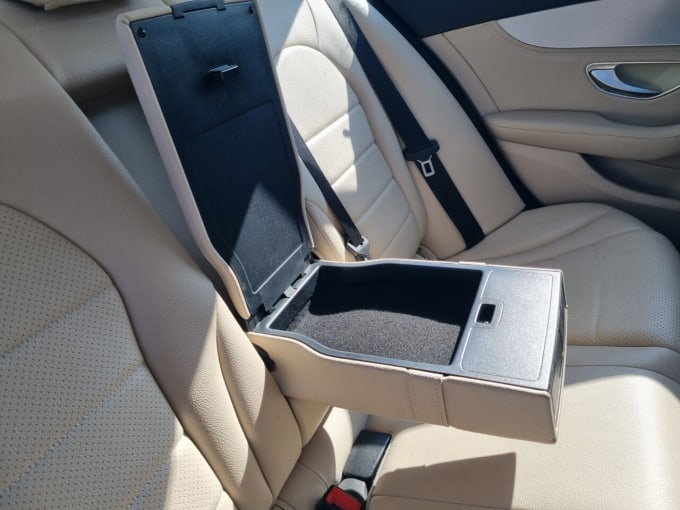 2025 Mercedes-benz C-class