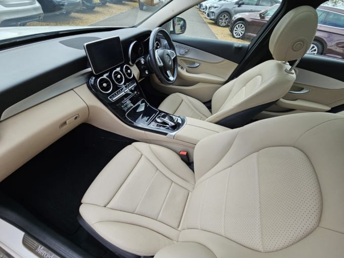 2025 Mercedes-benz C-class