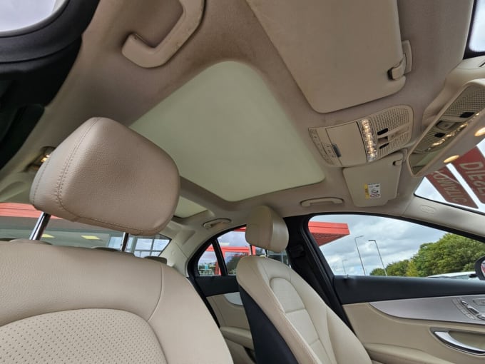 2025 Mercedes-benz C-class