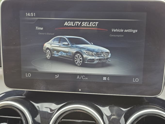 2025 Mercedes-benz C-class