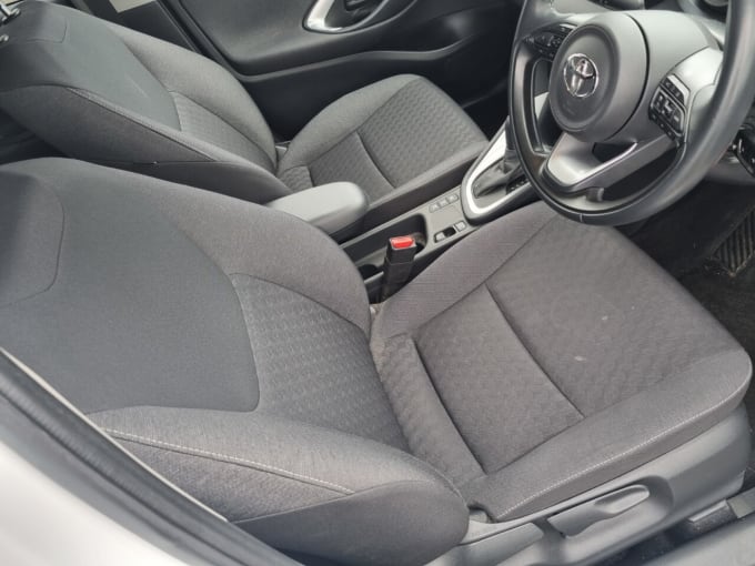 2025 Toyota Yaris