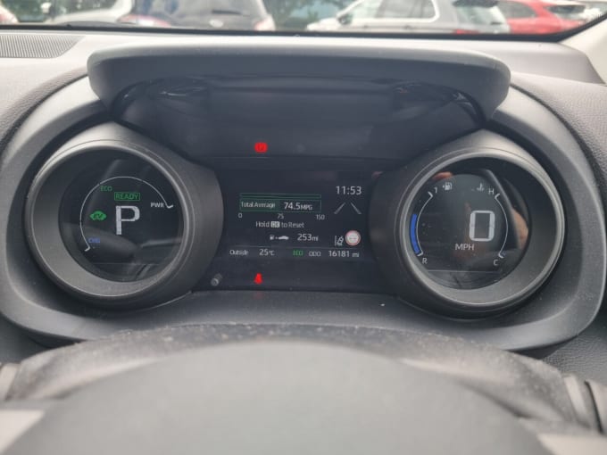 2025 Toyota Yaris