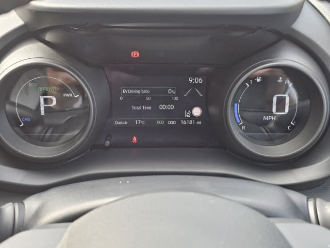 2025 Toyota Yaris