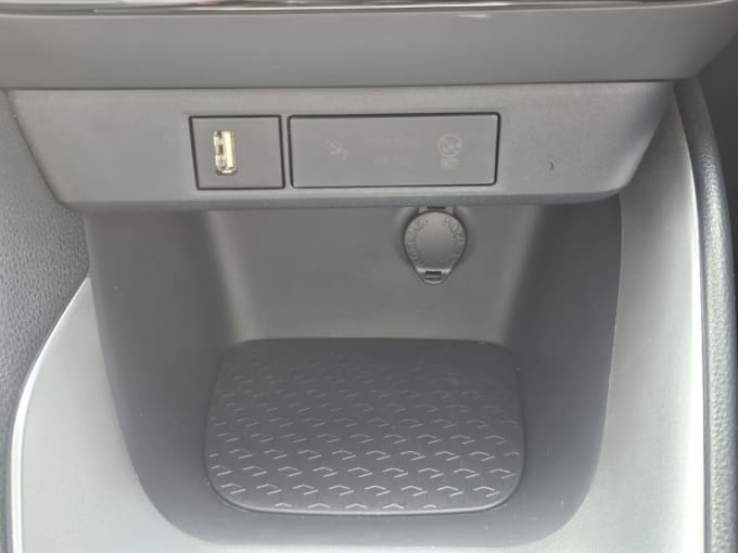 2025 Toyota Yaris
