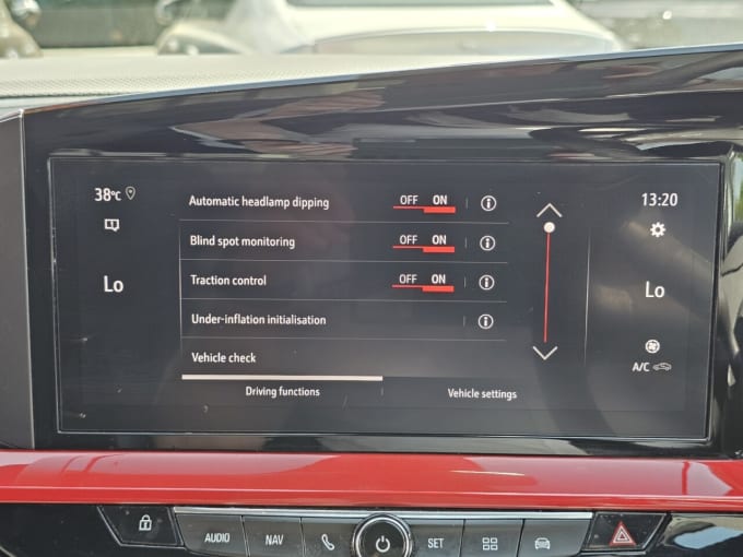 2025 Vauxhall Mokka