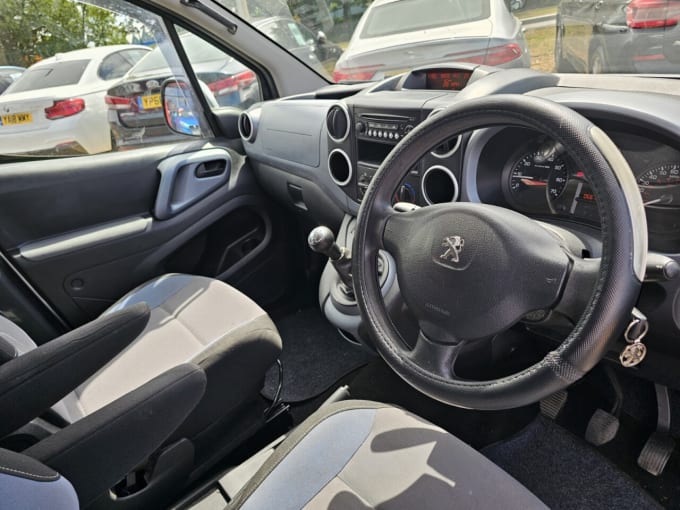2025 Peugeot Partner Tepee