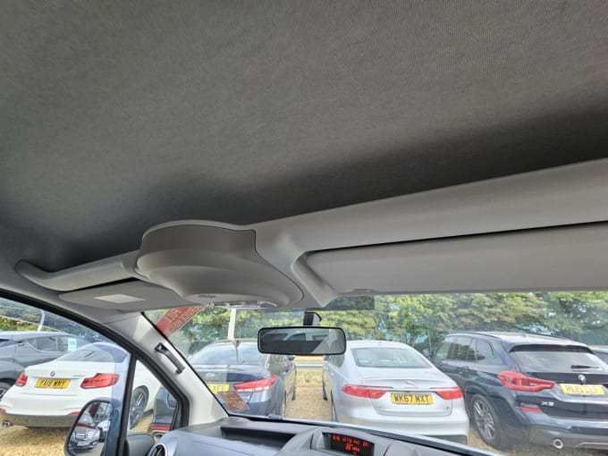 2025 Peugeot Partner Tepee