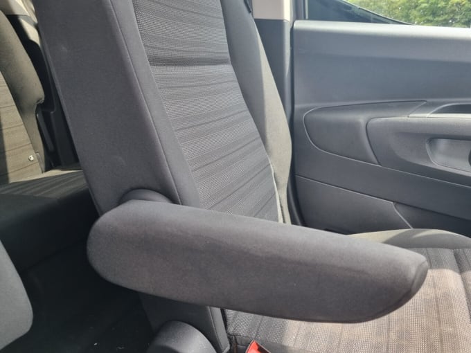 2025 Vauxhall Combo Life