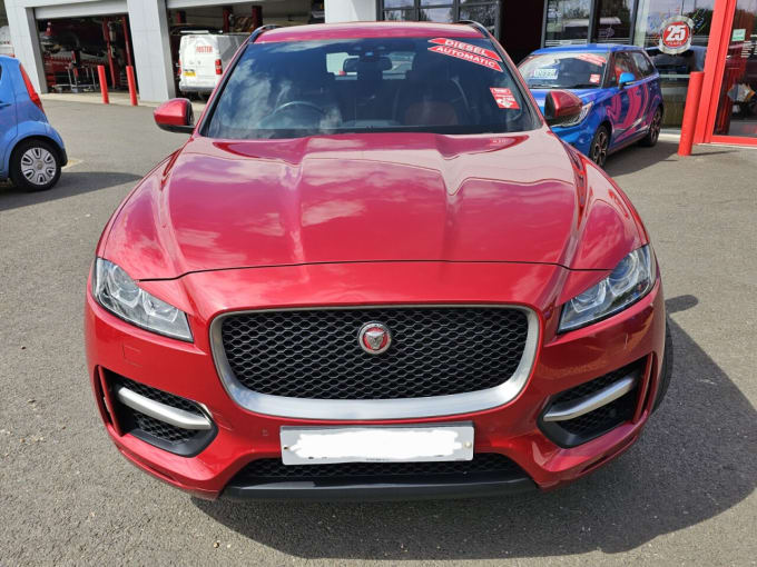 2025 Jaguar F-pace
