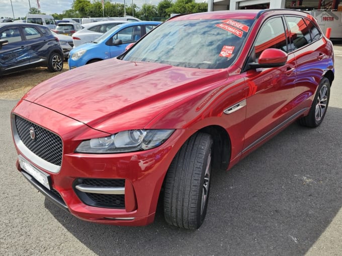 2025 Jaguar F-pace