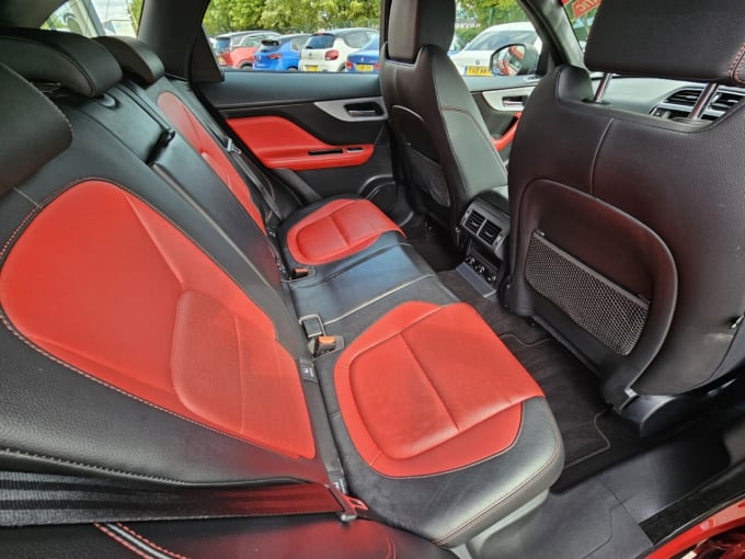2025 Jaguar F-pace