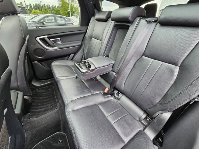 2025 Land Rover Discovery Sport