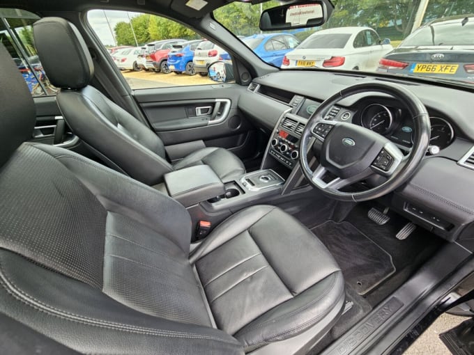 2025 Land Rover Discovery Sport
