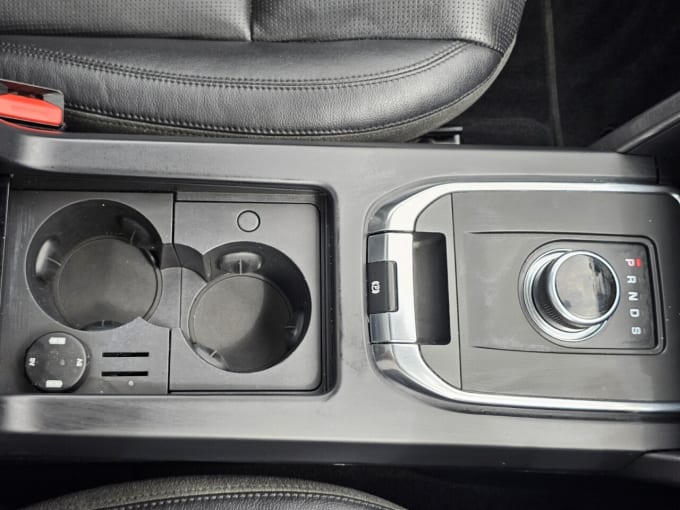 2025 Land Rover Discovery Sport
