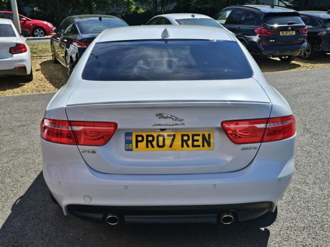 2025 Jaguar Xe