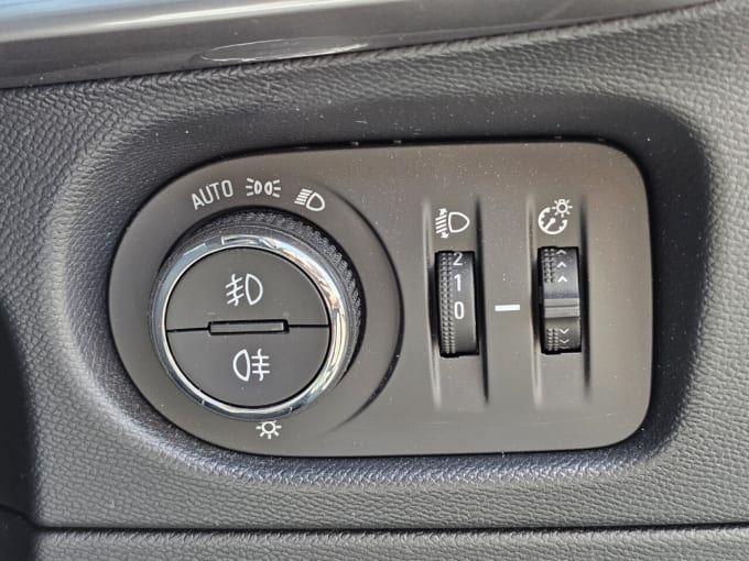 2025 Vauxhall Mokka