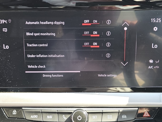 2025 Vauxhall Mokka
