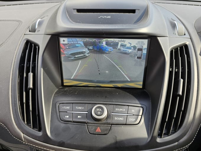 2025 Ford Kuga