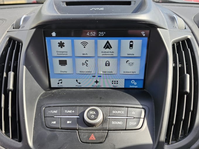 2025 Ford Kuga