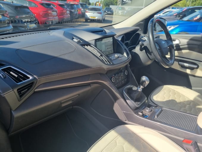 2025 Ford Kuga