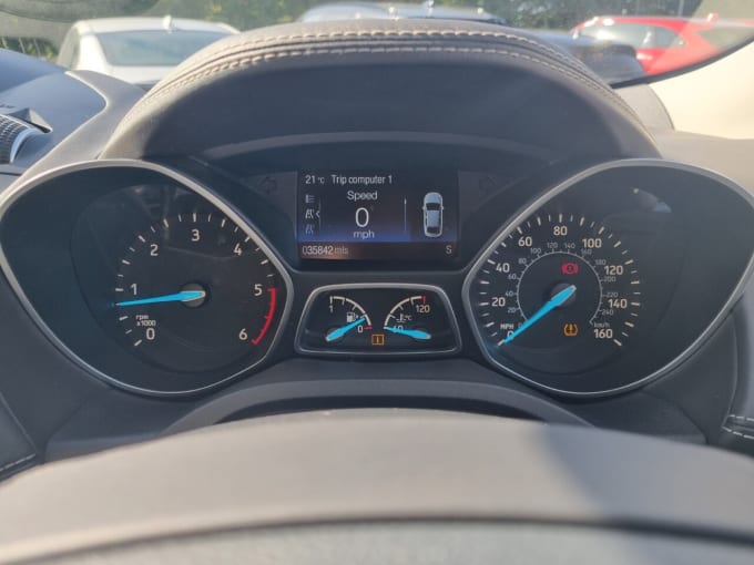2025 Ford Kuga