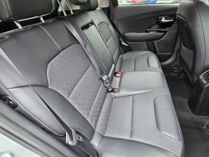 2025 Kia Niro