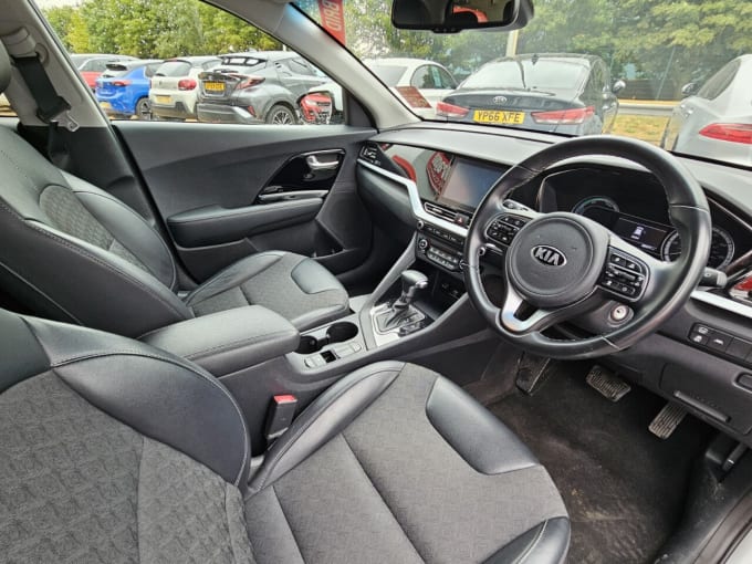 2025 Kia Niro