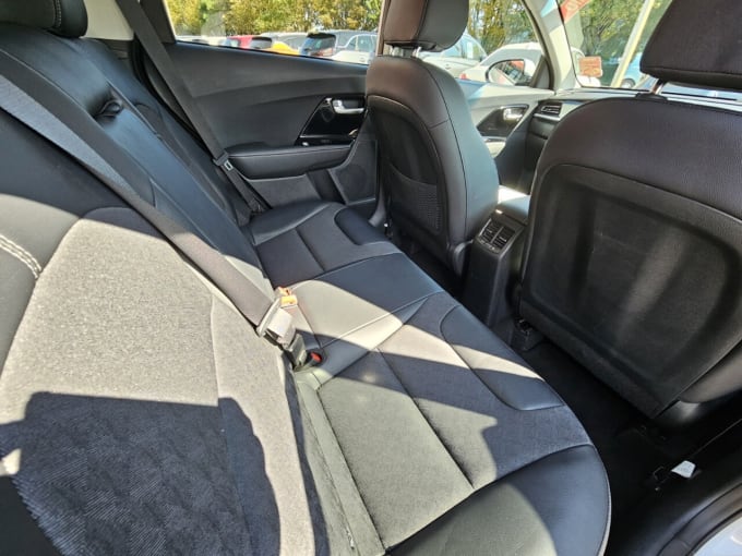 2025 Kia Niro