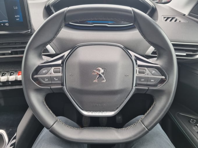 2025 Peugeot 3008