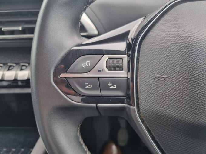 2025 Peugeot 3008