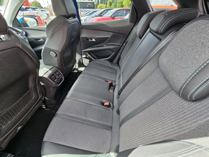 2021 Peugeot 3008